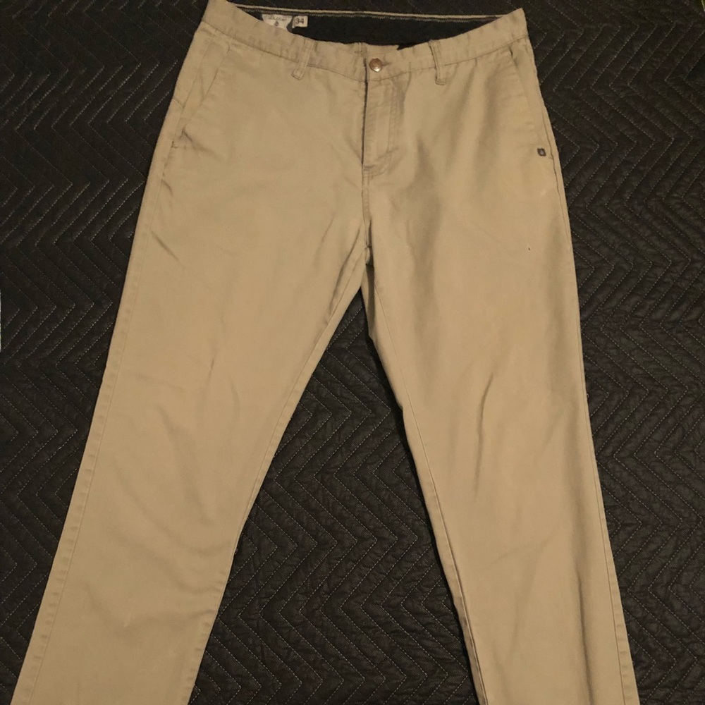 Men’s Volcom kaki pants